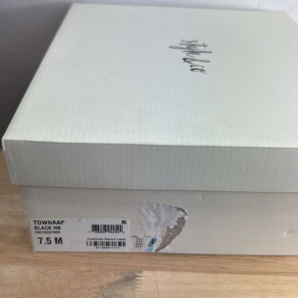 Style & Co Townaa Clog Booties- Black Nubuck- Size 7.5 M- New - Picture 7 of 7